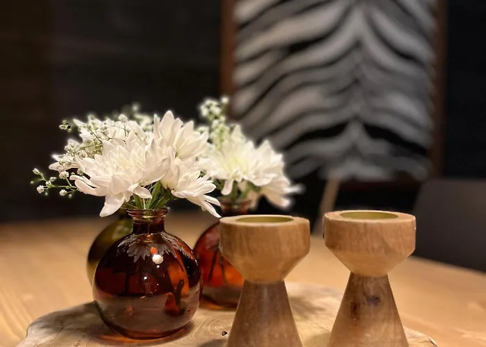 Weekend Platinum ווקאטי